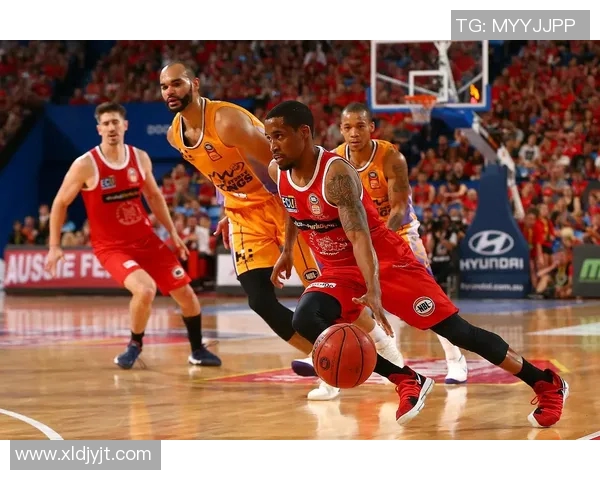 新浪NBA热点小时报丨2026年01月05日08时_今日实时NBA热点速递